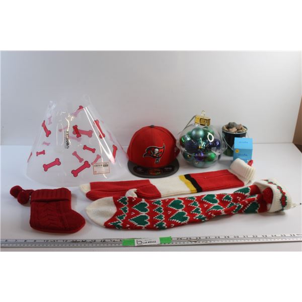 Pet Collar, Christmas Sock Decorations, Christmas Tree Ornaments, Snap Back Cap, Miniature Bucket an