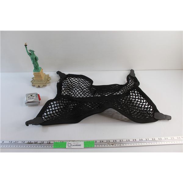 9'' Statue of Liberty, Vehicle Net Compartment and Tape Measure