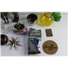 Image 5 : Assorted Action Figures, Double Blade Razors, Marbles, Coaster, Ceramic Decorative Jewelry Dish and 