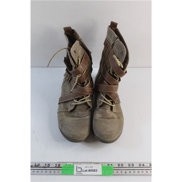 Ladies Ankle Boots - Size 7