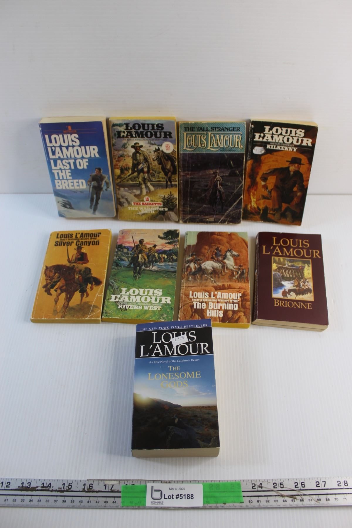 (9) Books by Louis L'Amour - Bodnarus Auctioneering