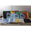 Image 1 : School Supply Lot- Binders, Duotangs, Looseleaf, Misc.