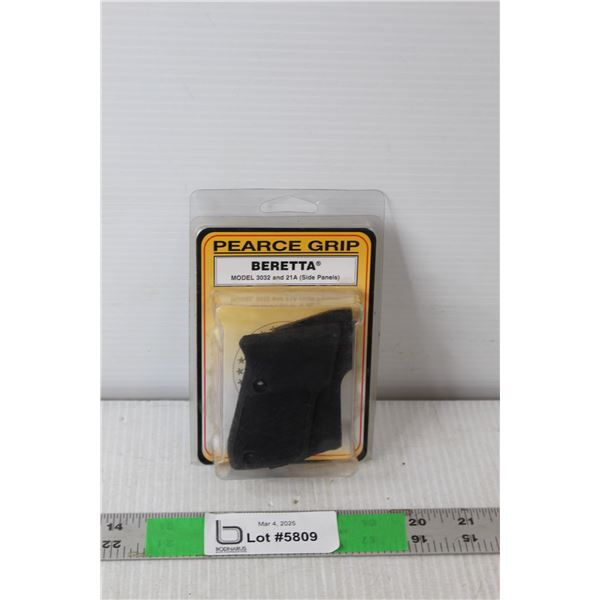 Replacement Grip for Beretta Model 3032 and 21A
