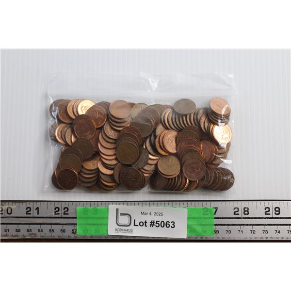 Canadian & US 1 Cent Coins