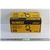 Image 1 : DeWalt 1 - 1/8 Hex Hammer Dust Collection - Sealed