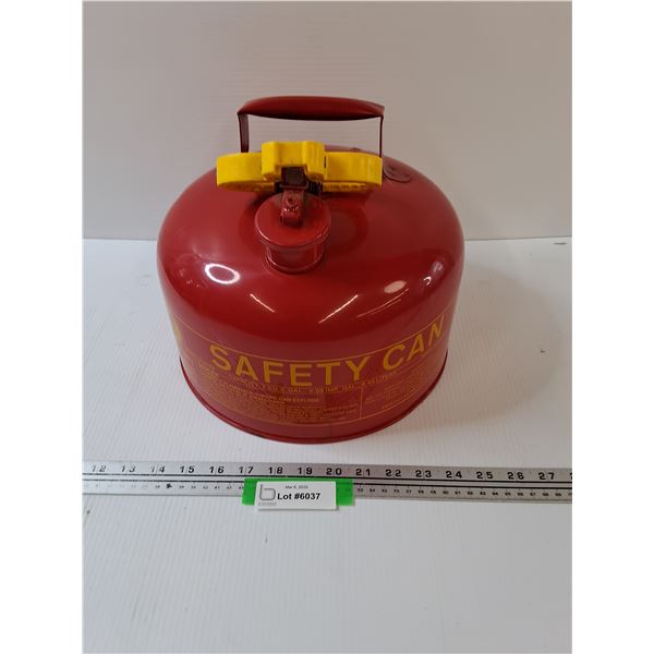 Eagle Brand Metal Gas Can - 2.5 US Gallons