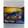 Image 2 : BMW Motorcycle Model - 1/18 Model Scale - NOS