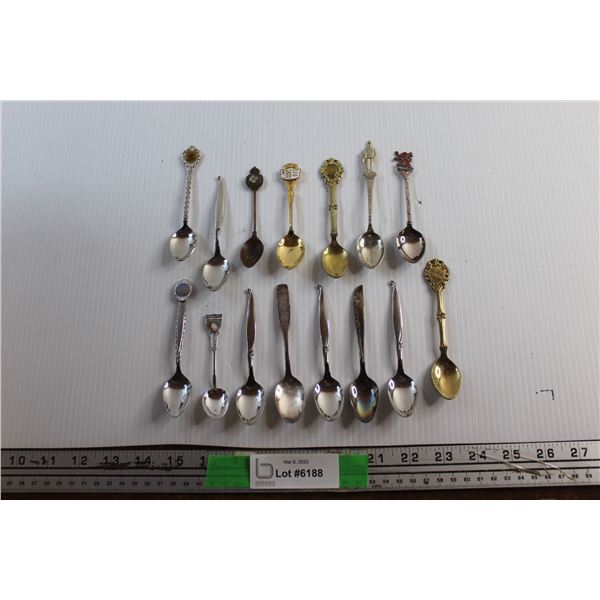 (15) Souvenir Spoons