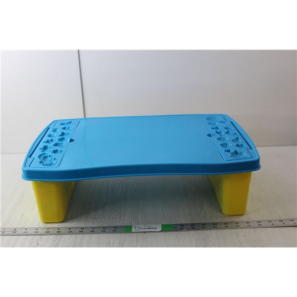 Play-Doh Plastic Table 21" Long x 13.5" Wide x 6.5" Tall, with Accessories
