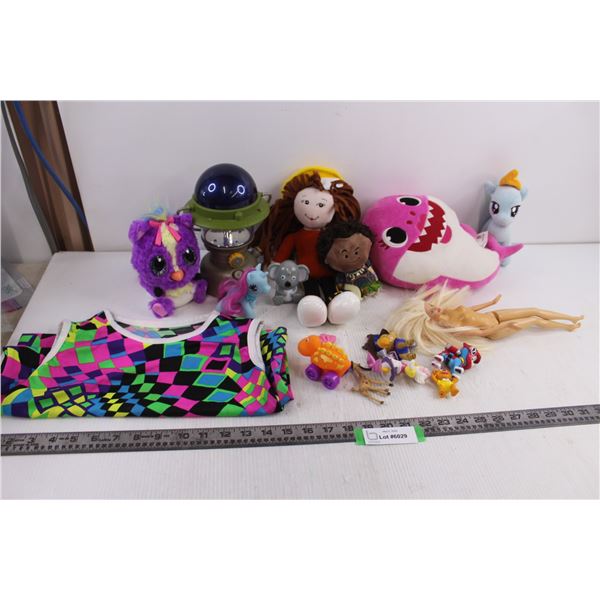 Children's Toy Lot, Girl's Dress 27" Length, LED Lantern - Working