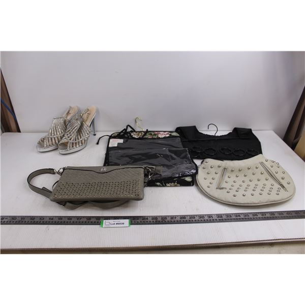 E "Live from the Red Carpet" High Heel Shoes Size 8B, (2) Ladies Hand Bags, (2) Amenity Hangers