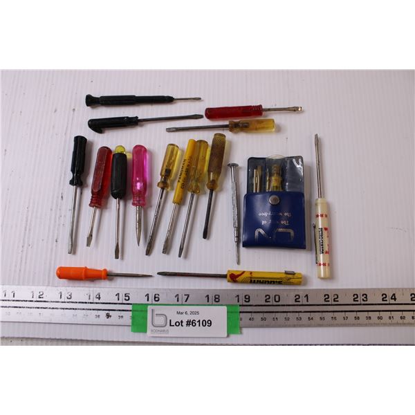 Assorted small Screwdriver and Screwdriver Set