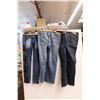 Image 3 : (3) Pairs of Jeans, Men-34x30, 38 & Women- 40; American Eagle, Realty Jeans & Solver
