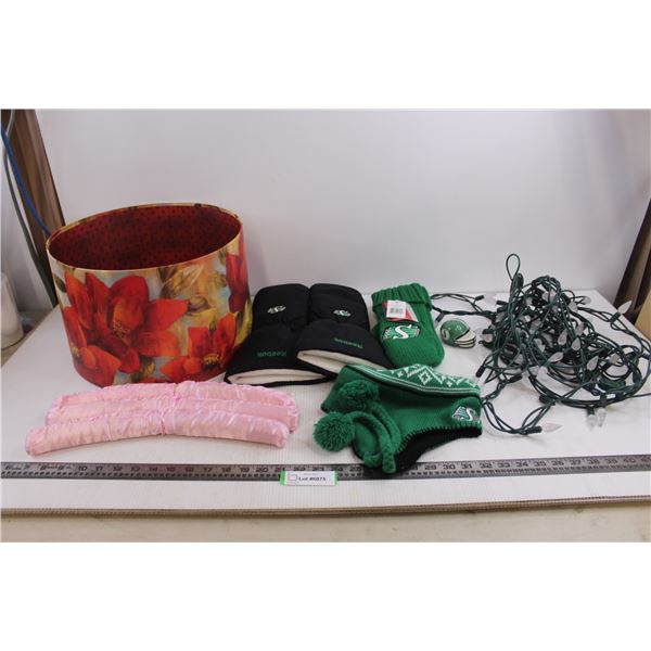 Saskatchewan Roughriders Lot (2 Pair of Mittens, Toque - Looks Unused), String Lites - Tested, Misc.