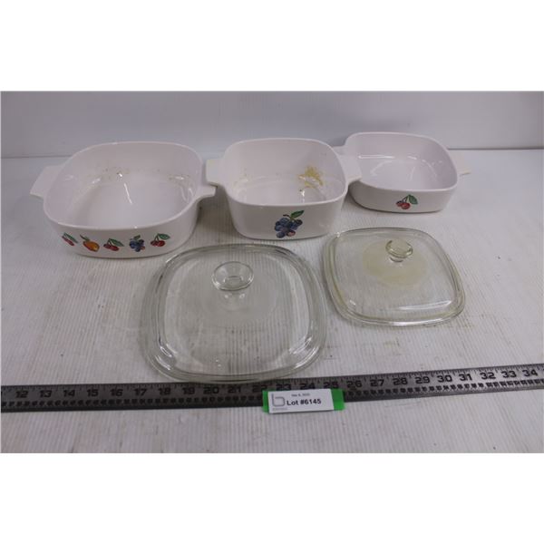 Set of 3 Corningware Casserole Dishes with 2 Lids