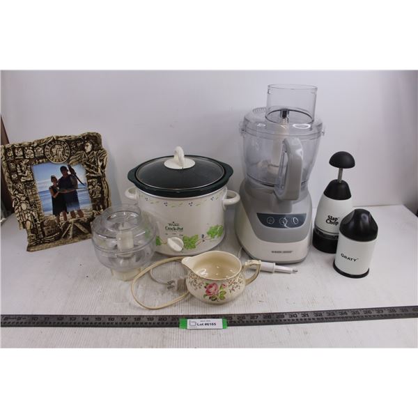 Kitchen Lot (Rival Stoneware Crock Pot - Tested 9" Dia, Black & Decker Food Processor - No Power - M