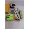 Image 3 : Stationery Lot (Envelopes, Notepads, Stapler, Staples, Post-Its, Pens, Clips)