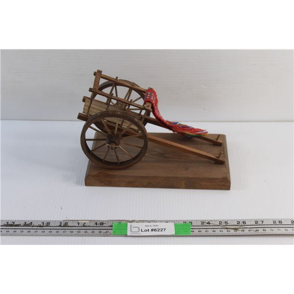 Meti Red River Cart Decoration