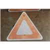 Image 3 : (2) Yield Road Signs 24'' x 27''