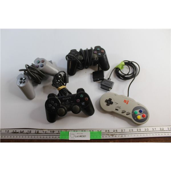 Sony Playstation & SJ Controllers - As Is