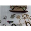 Image 3 : Lot Of Various Costume Jewellery, Necklace, Broach, Misc
