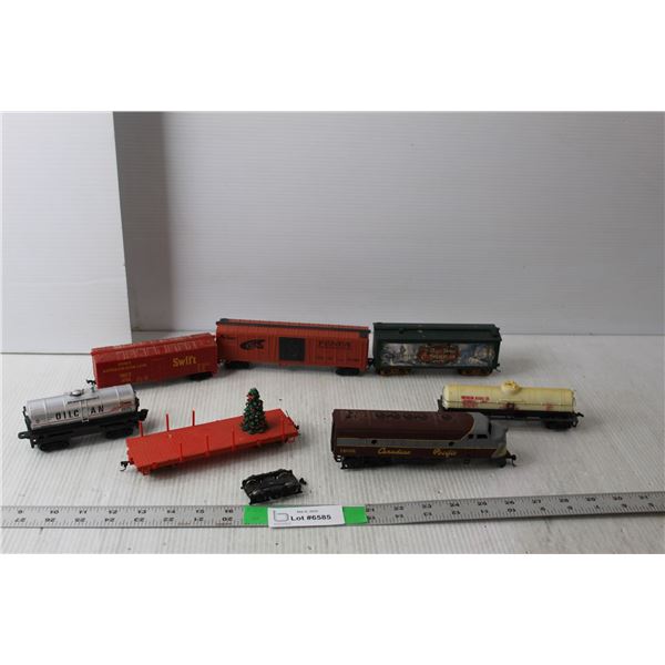 Model Plastic Train Cars- Canadian Pacific, Night Before Christmas, Misc. Up to 7" Long