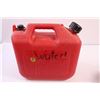 Image 3 : Fuel Containers 9.4 L 2 Imp Gallons (x2)