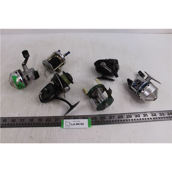 (6) Fishing Reels