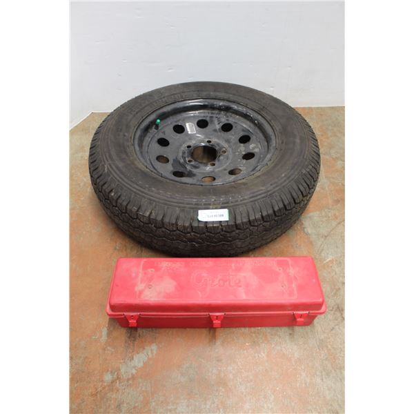 * Ridgway Sport St 205/75D 15 Steel Rimmed Tire & Grote Emergency Triangle Kit