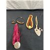 Image 1 : Assortment of Fashion Jewellery
