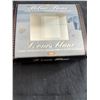 Image 2 : Royal Canadian Mint Polar Bear Stamp & Coin Set & Royal Canadian Mint Polar Bear Key Chain