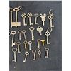 Image 3 : Collection Of Vintage Keys