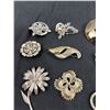 Image 2 : Assorted Fashion Brooches