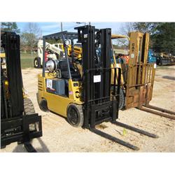 CAT GC25 FORKLIFT