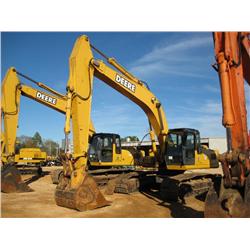 JOHN DEERE 270 CLC HYDRAULIC EXCAVATOR