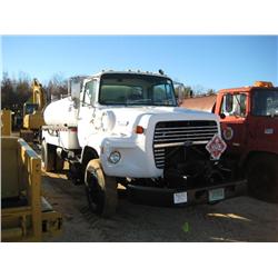 ETNYRE BTHL ASPHALT DISTRIBUTOR