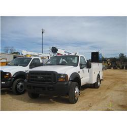 2006 FORD F550 S/A SERVICE TRUCK