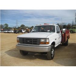 1994 FORD F450 SERVICE TRUCK
