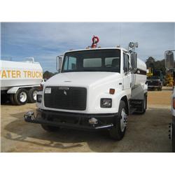 1999 FREIGHTLINER FL78 S/A WATER TRUCK