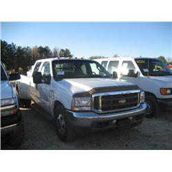 2003 FORD F350 CREW CAB LARIAT