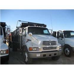 2004 STERLING S/A DUMP