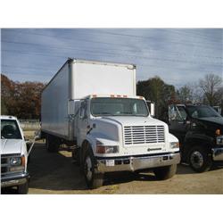 1996 IH 4700 S/A VAN TRUCK