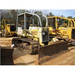 KOMATSU D31P-20 CRAWLER TRACTOR