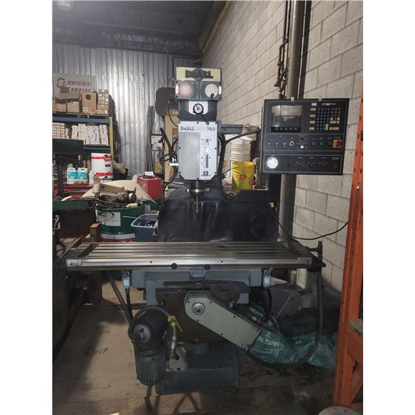 DoAll Milling/fraiseuse Hybride CNC 760  480v Manuel ou CNC sur 3 axes simultanés