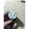 Image 2 : Prise twist lock