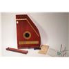 Image 1 : Hawaiian Mandolin Harp with music book