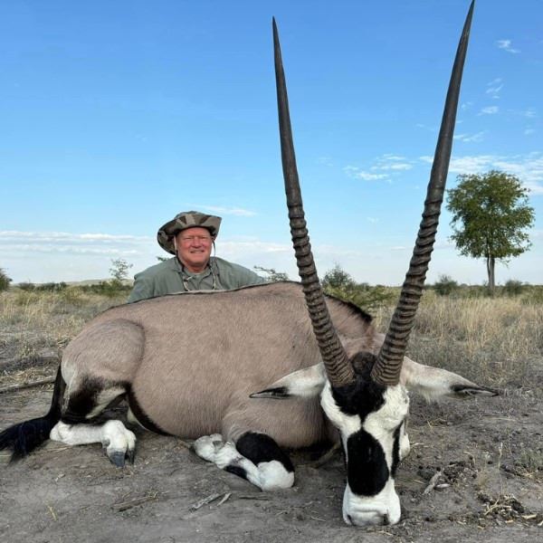 Six Day Namibia Gemsbok Safari for Two Hunters