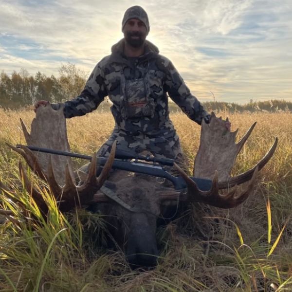 Alaska Governor's Koyukuk Bull Moose Permit (SM823-830)