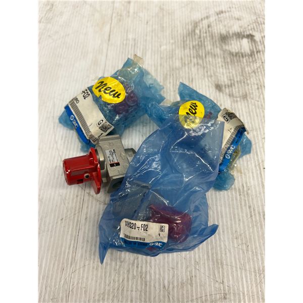 (4) SMC #VHS20-F02 Valves