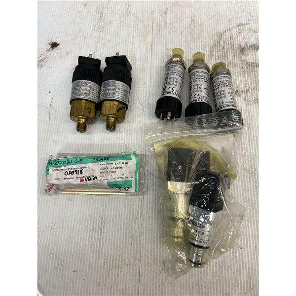 Lot of Pressure Switches
